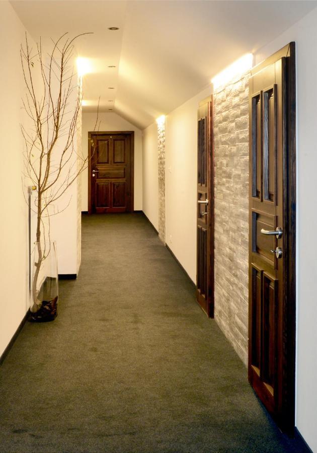 Restaurace A Penzion Pod Hradem Hotell Zlín Eksteriør bilde